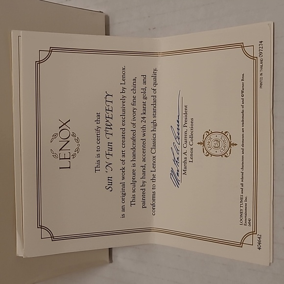 Lenox Sun N Fun Tweety In Original Box - Picture 15 of 16